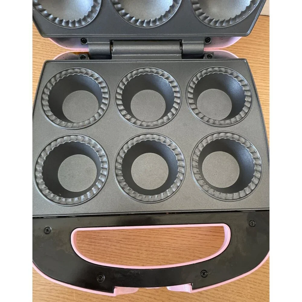 Babycakes Mini Cupcake Pie Maker w Instructions Liners Model CC-71 Pink Nonstick